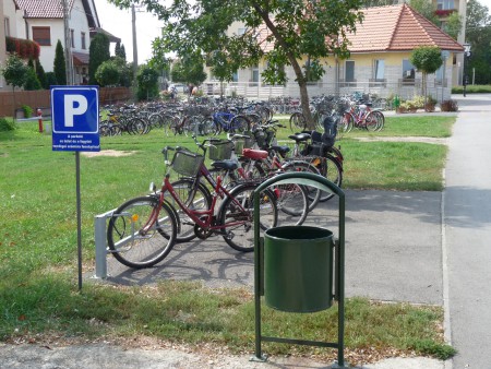 Dévaványa: kerékpárbarát település, EMH rendező település. Jó példaként mutattuk be a projektben